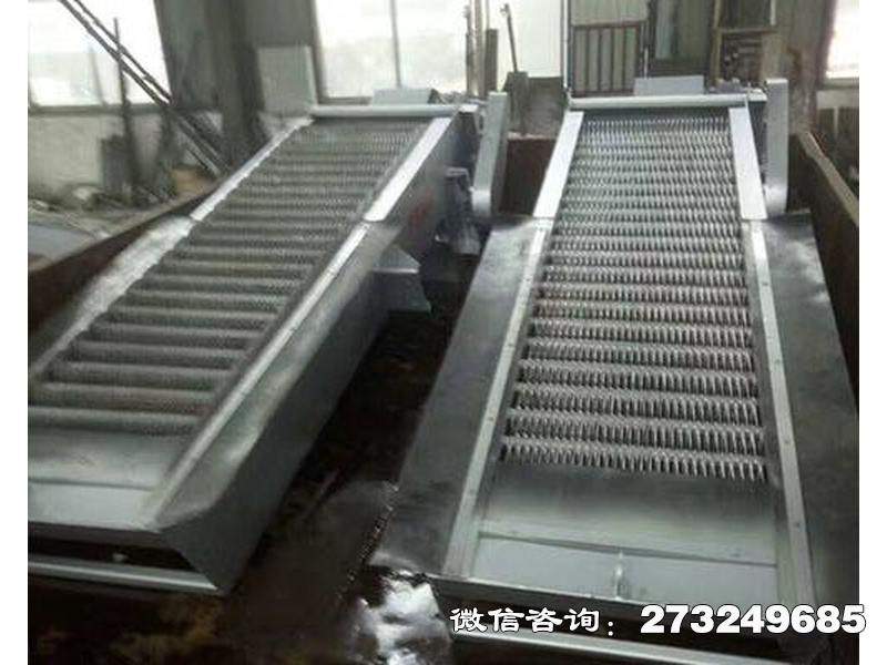 蓬莱水站齿耙清污机